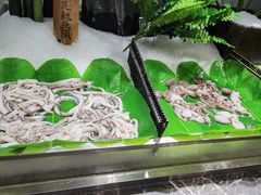 -金马门国际美食百汇(珞喻路店)