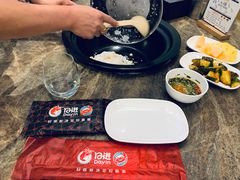 -日进一片海.生腌海鲜火锅.宵夜烧烤(三里屯总店)
