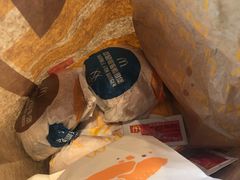 -麦当劳(展览路店)