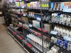 -全家便利店(宜山路站店)