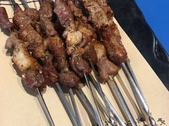 大串羊肉-马路边上·小海鲜烧烤(八一路店)