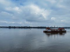 -人民防洪胜利纪念塔