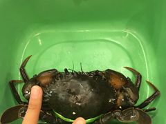 -J Daeng Seafood