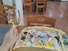 -桥馫源蒙自过桥米线(蒙自店)