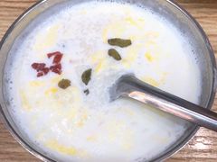 -白翔甜食店