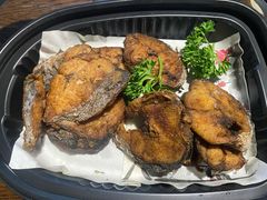-连鹭海鲜·海肠捞饭·海胆饭(星海店)