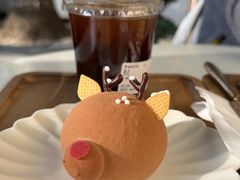 -VERIE BAKEHOUSE