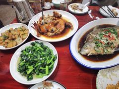 -芦茨金富饭庄·25年老字号·专做稻草鸡
