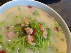 -喜洲吧·江畔老船厂·庭院餐厅(喜临院店)