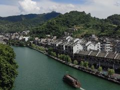 -包整·丝娃娃(甲秀楼景观店)