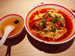 火锅抄手-八二小区抄手(龙湖上城天街店)