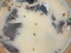 -浔味·山屿湖·正宗淳牌全鱼宴老字号