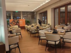-怡咖啡海鲜自助餐厅(浦东香格里拉店)