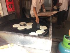 -眼镜粑粑