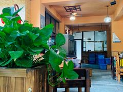 大堂-抚仙湖生态石锅鱼野生菌(告庄店)