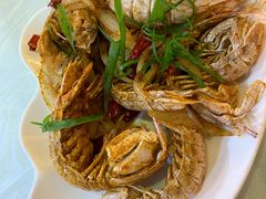 -覃记海鲜美食餐厅