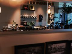 -luutosa  cafe & tea 鹿兔山