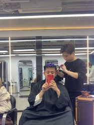 -奈川烫染Salon