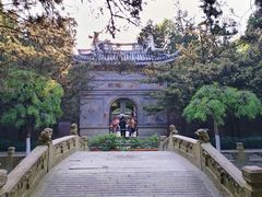 -岳王庙