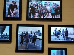 -lululemon(上海浦东IFC店)