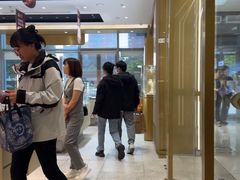 -华夏典当行(龙德广场店)