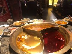 -小龙坎老火锅(鹤伴一路店)