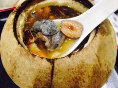 原只椰子炖竹丝鸡-信行丰炖品皇店(光孝路店)