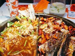 -鸣记脆皮烤鱼·海鲜烤鱼(三八广场店)