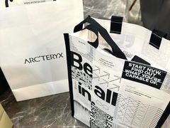 -Canada Goose加拿大鹅(沈阳万象城店)