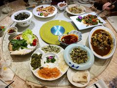 -博望坡酒楼(漕溪路店)