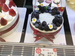 -花花卷卷·鲜食蛋糕(静安久光百货店)
