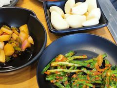 -肉甲韩国木炭烤肉(新壹街1店)
