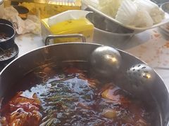 -牛员外鲜切牛肉火锅