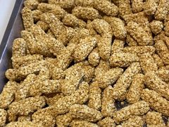 -辣八香新疆孜然串烤火锅(环球港店)