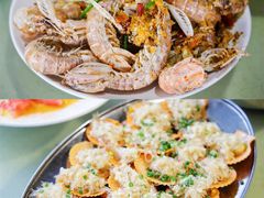 -三亚火车头万人海鲜广场