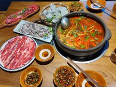 -贵厨酸汤牛肉(花果园国际中心店)