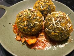 墨鱼芝士饭团-KCOOKING概念韩餐(世茂52+店)