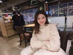 -大头虾越式风味餐厅(光明广场店)