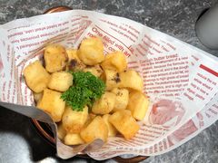 很脆的松露豆腐-新白鹿餐厅(金鹰新街口店)