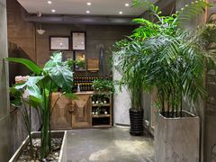 -HIGH FIVE哈福手工汉堡(桂林路店)