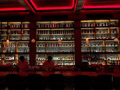 -饮湖威士忌鸡尾酒吧