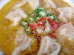 -八二小区抄手(龙湖上城天街店)