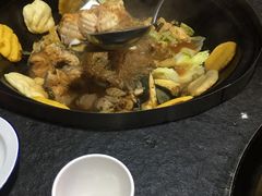 -缘福乡村铁锅炖民宿(八达岭店)