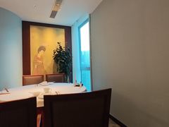 -粤财皇冠假日酒店·彩华轩中餐厅
