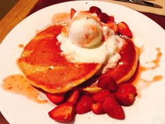 -Pancakes on the rocks(Darling Harbour)