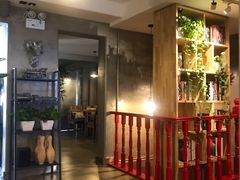 -HIGH FIVE哈福手工汉堡(桂林路店)