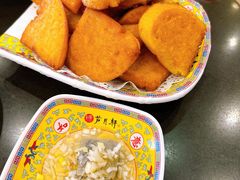 炸馒头片带臭豆腐-芦月轩羊蝎子(北蜂窝店)