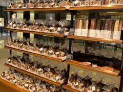 -Laderach 莱德拉(上海环贸iapm店)