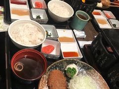 -牛かつもと村(原宿店)