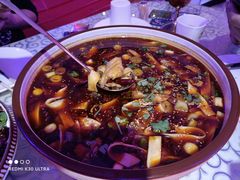-巴特餐饮6加1音乐餐吧·新疆菜